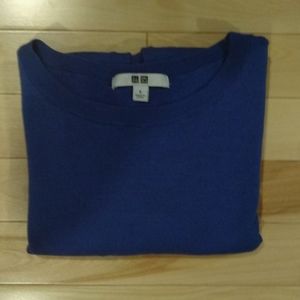 Uniqlo royal blue wool sweater